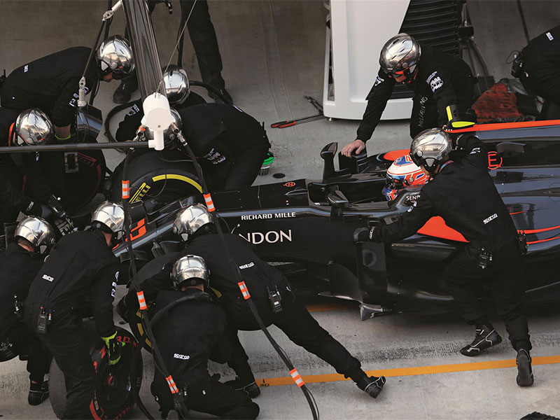 ساعة ريتشارد ميل RM 50-03 McLaren F1 ... الأخف وزناً في العالم